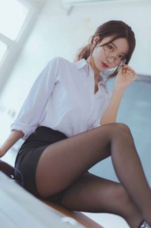 女教师6在线观看